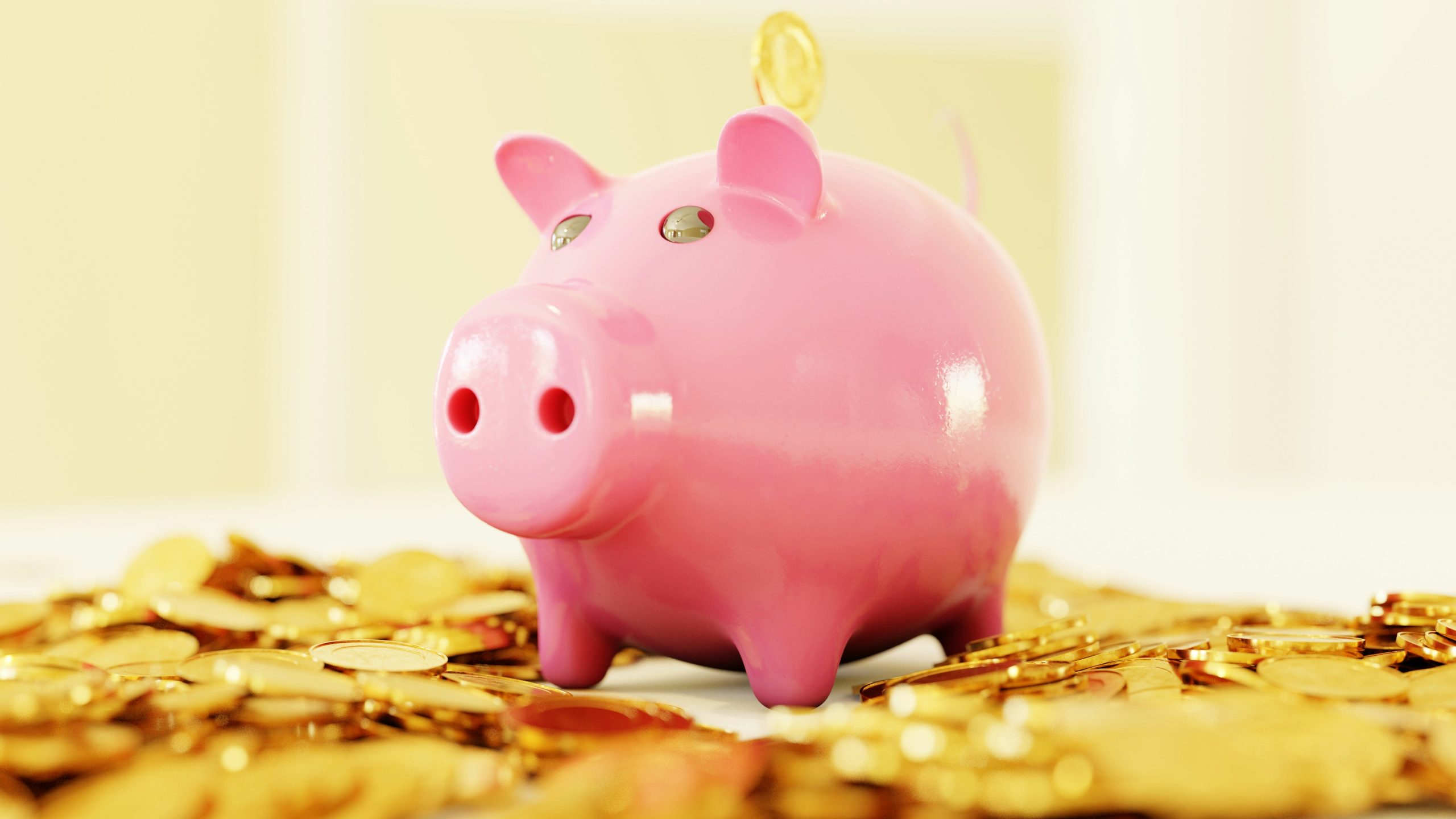 7 Ways to Fund Your Way Around the World