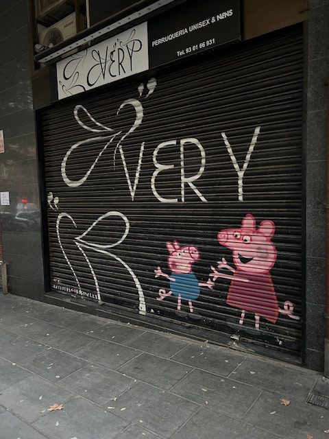 Pepa Pig painting on business roller shade